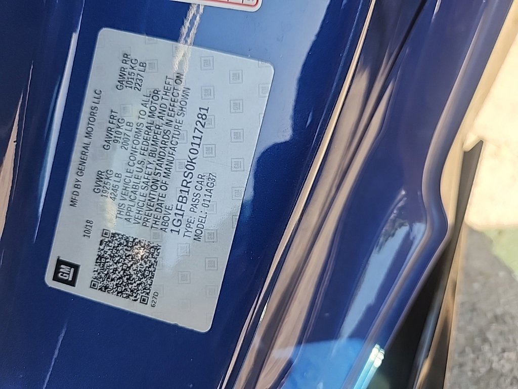 Used 2019 Chevrolet Camaro LT w/ RS Package RWD image 8