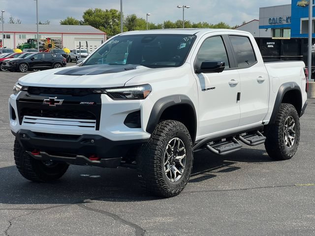 New 2026 Chevrolet Colorado ZR2 w/ Technology Package AWD/4WD image 41