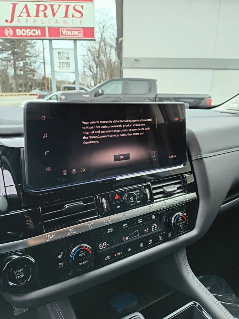 New 2026 Nissan Pathfinder Platinum image 21