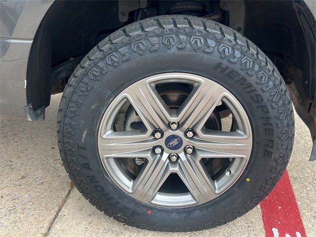 Used 2018 Ford F150 XLT image 9