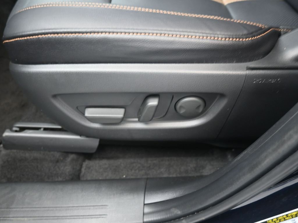 Used 2025 MAZDA CX-90 3.3 Turbo S w/ Premium Package image 15