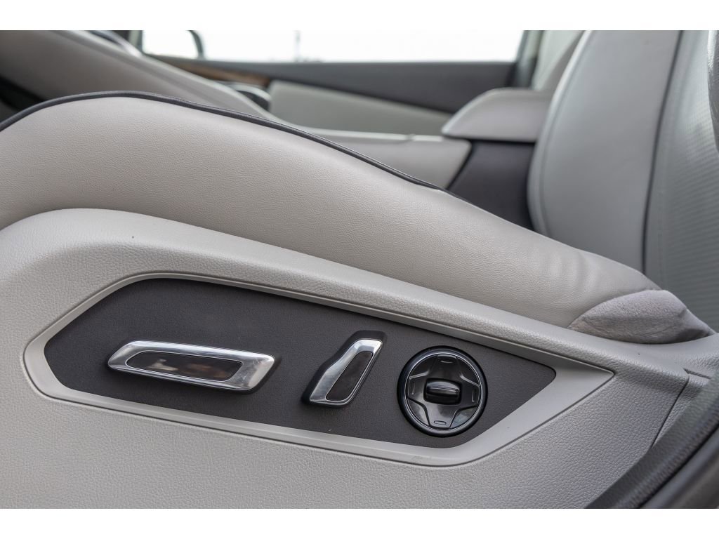 Used 2019 Acura RDX AWD w/ Advance Package image 17