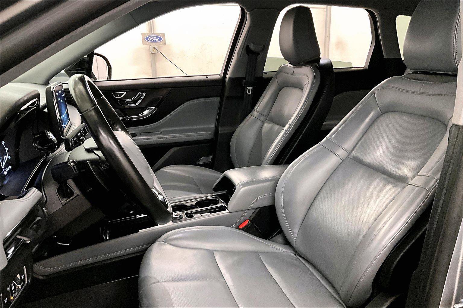 Used 2021 Lincoln Corsair AWD w/ Equipment Group 101A image 24