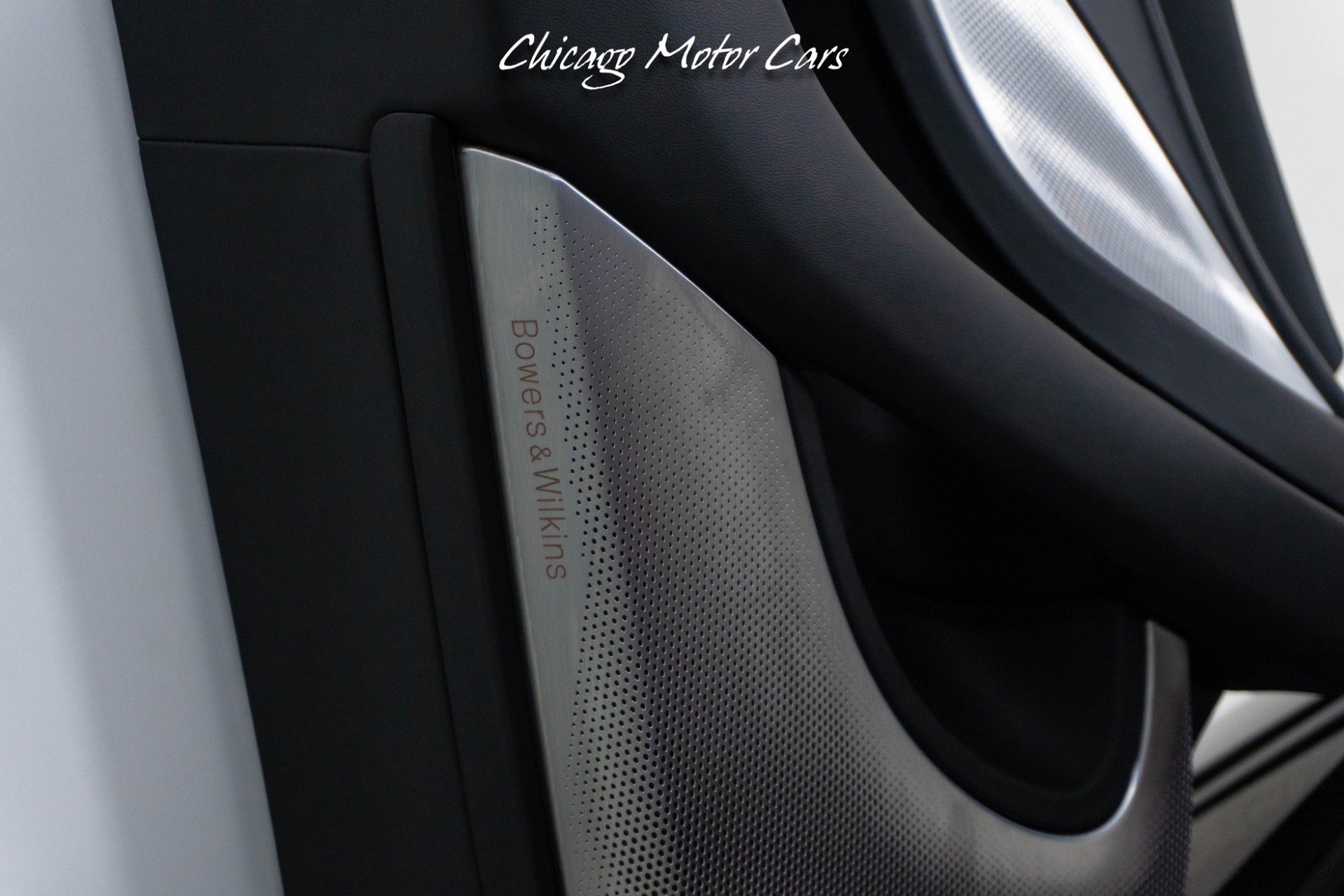 Used 2023 McLaren GT RWD image 33