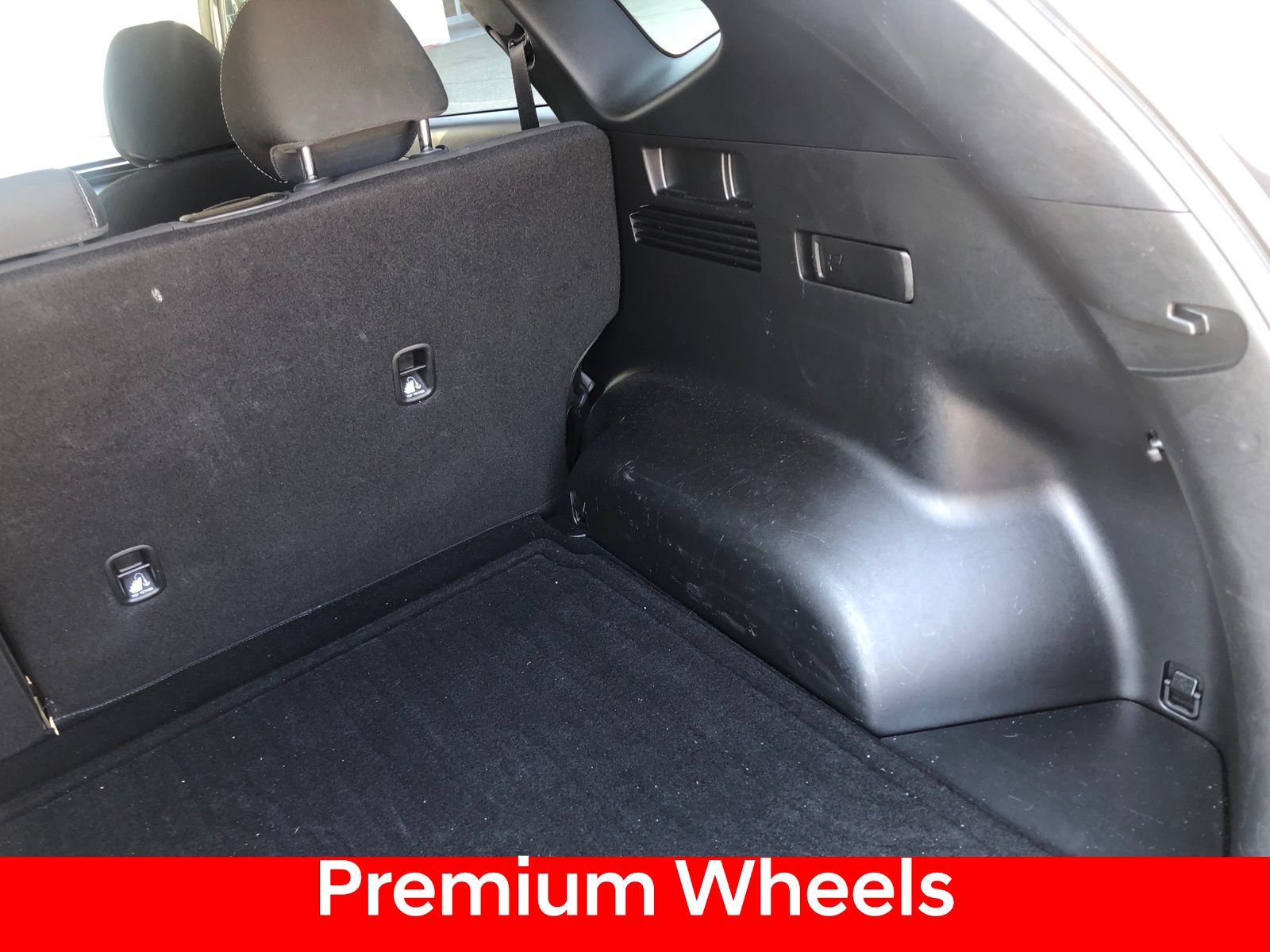 Used 2023 Hyundai Tucson SEL FWD image 7