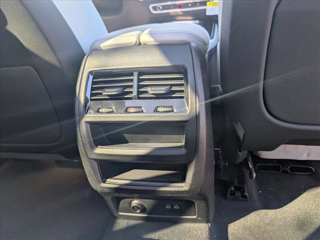 New 2026 BMW X5 xDrive40i w/ M Sport Package image 24