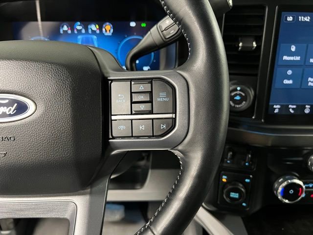 Used 2023 Ford F350 Lariat w/ Tow Technology Package AWD/4WD image 30