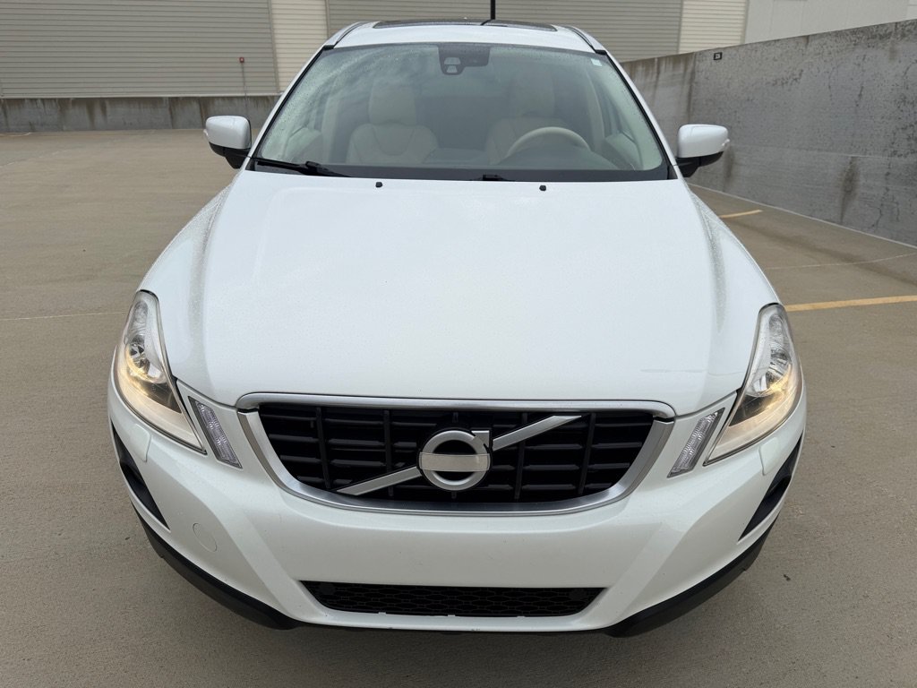 Used 2010 Volvo XC60 T6 AWD/4WD image 8