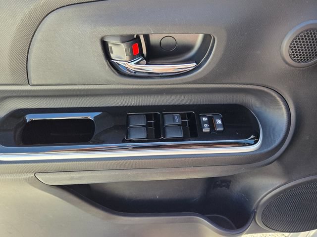 Used 2017 Toyota Prius C Three FWD image 32