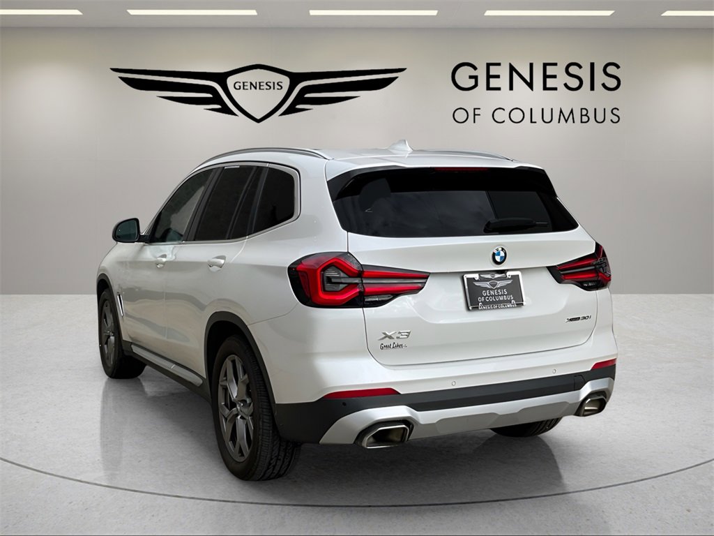 Used 2023 BMW X3 xDrive30i image 3