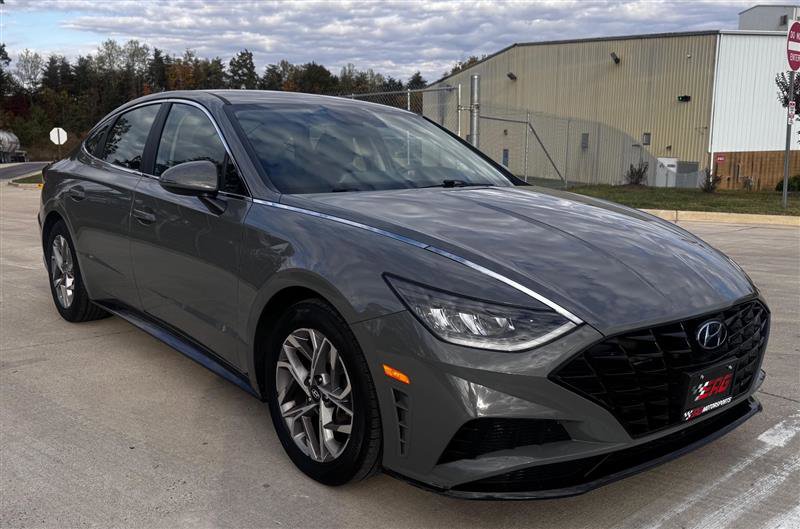 Used 2021 Hyundai Sonata SEL FWD image 3