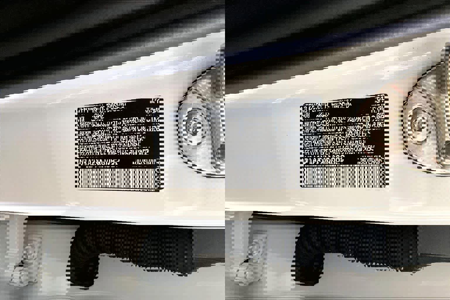 Used 2021 Porsche Cayenne AWD/4WD image 34