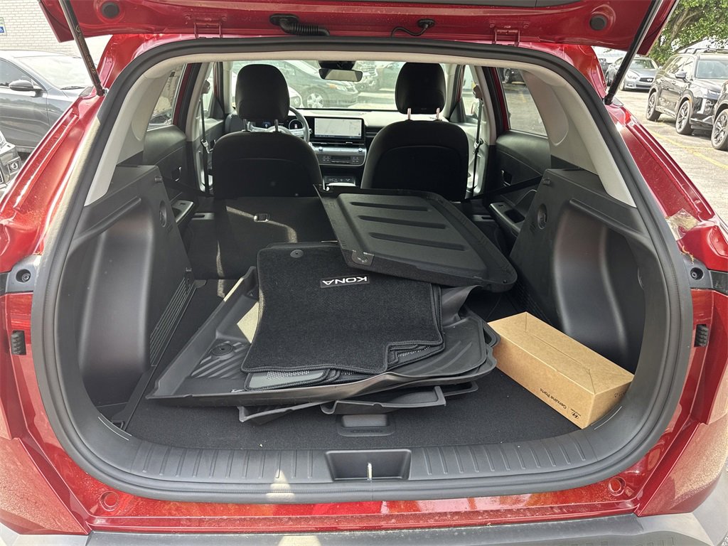 New 2025 Hyundai Kona SEL image 18