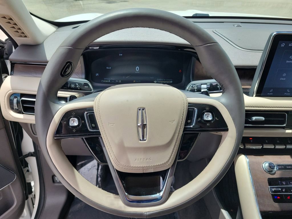 Certified 2023 Lincoln Aviator Reserve w/ Equipment Group 201A image 28