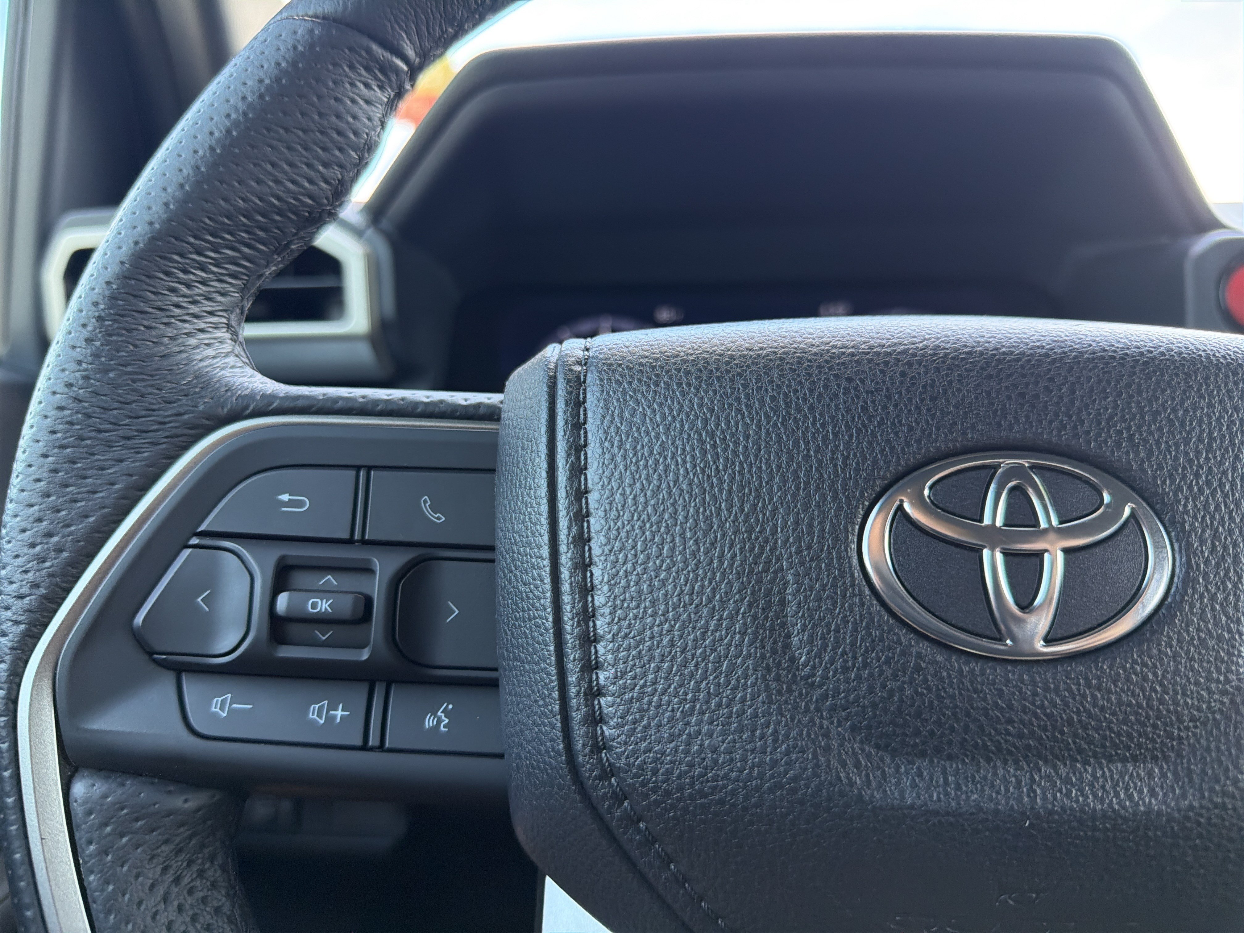 Certified 2024 Toyota Tacoma TRD Sport RWD image 10