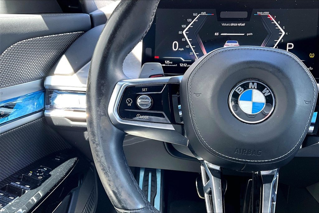 Used 2023 BMW 740i RWD image 16