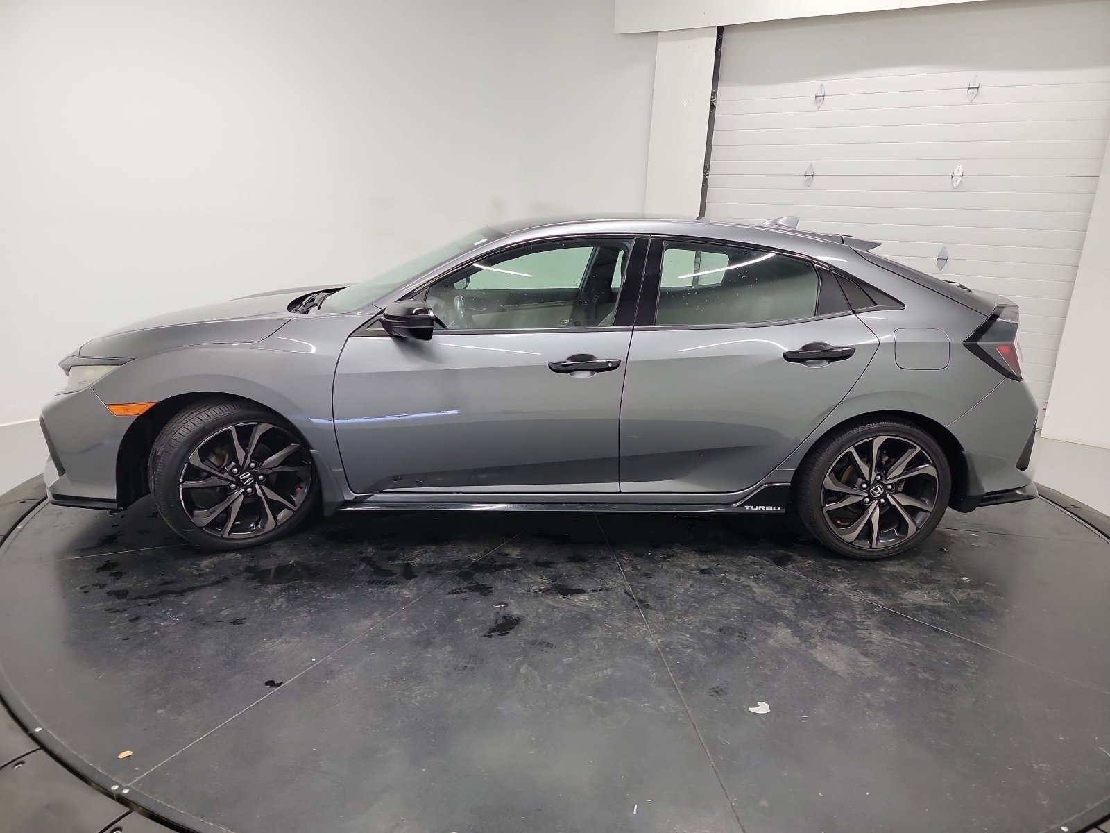 Used 2018 Honda Civic Sport image 4