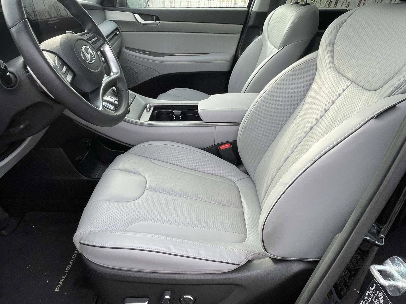 Used 2025 Hyundai Palisade SEL image 17