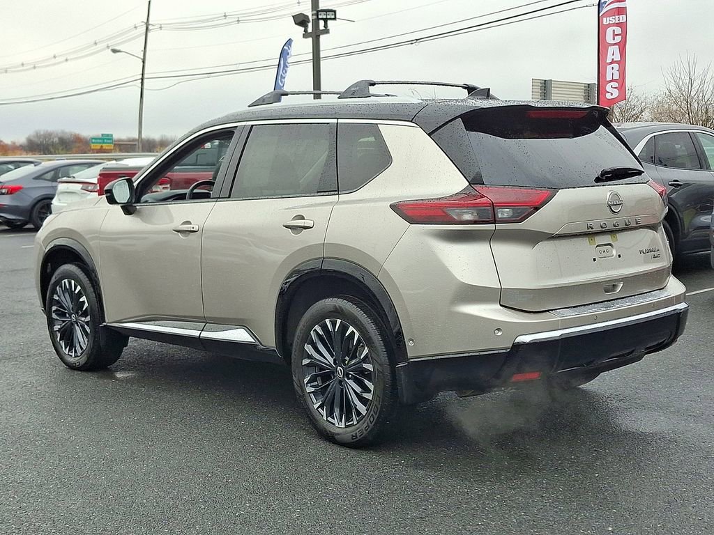 Used 2024 Nissan Rogue Platinum w/ Platinum Premium Package image 4