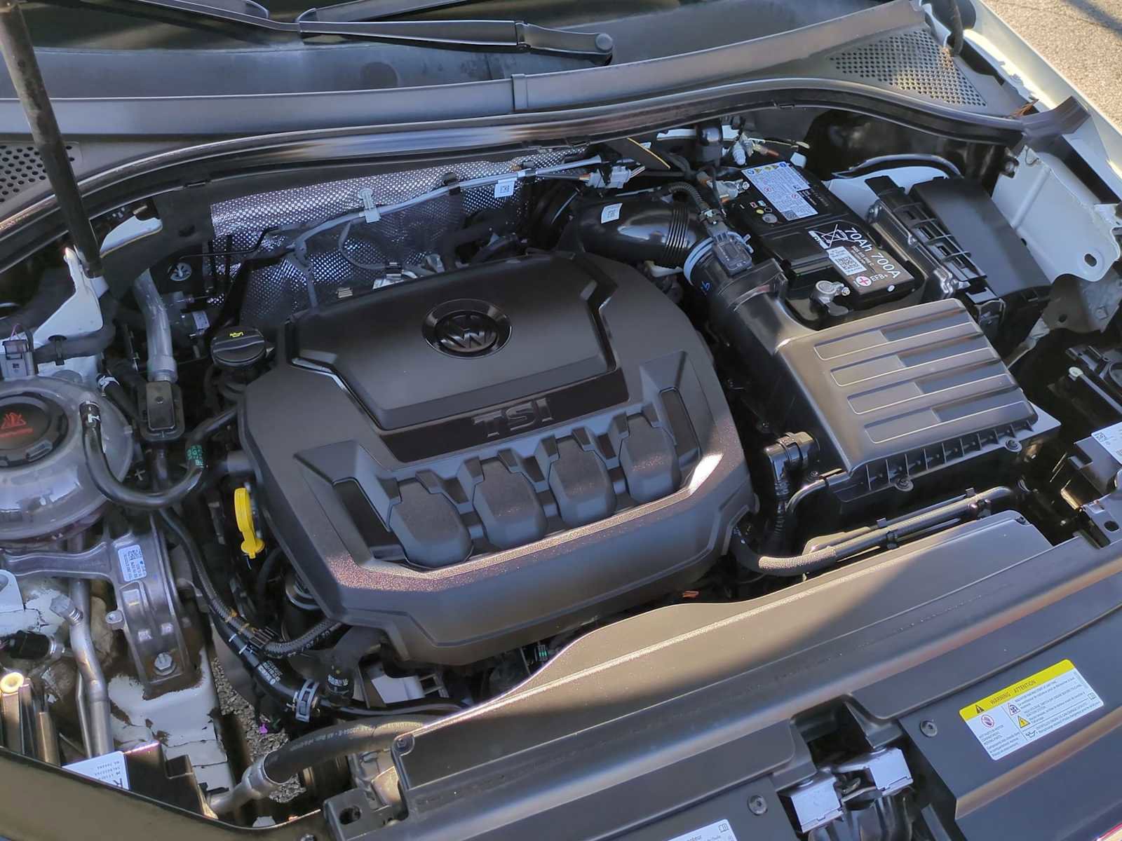 Used 2024 Volkswagen Tiguan SE image 29