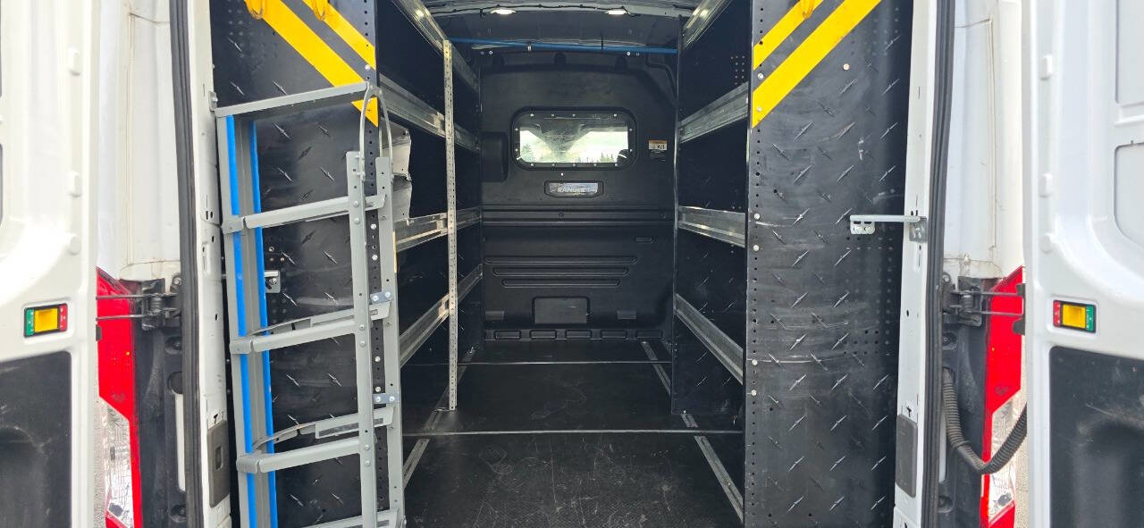 Used 2020 Ford Transit 150 Medium Roof AWD image 15