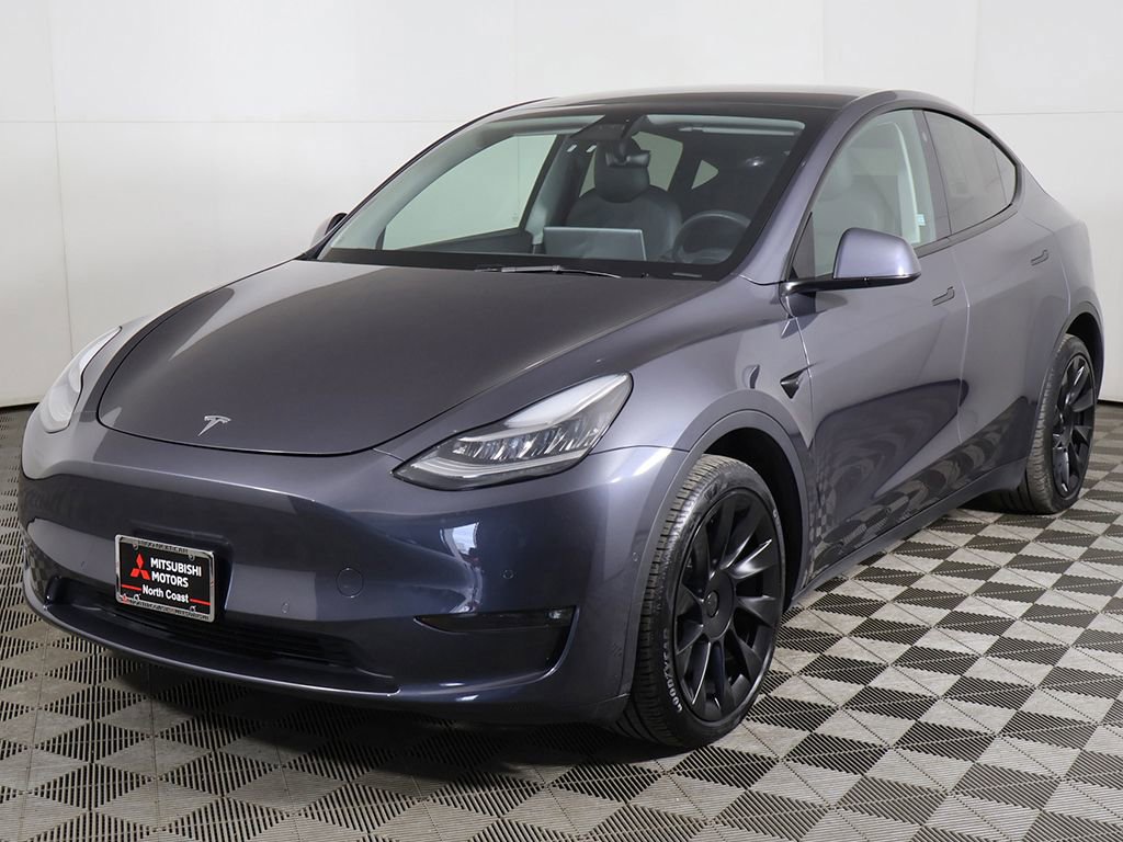 Used 2022 Tesla Model Y Long Range AWD/4WD image 9