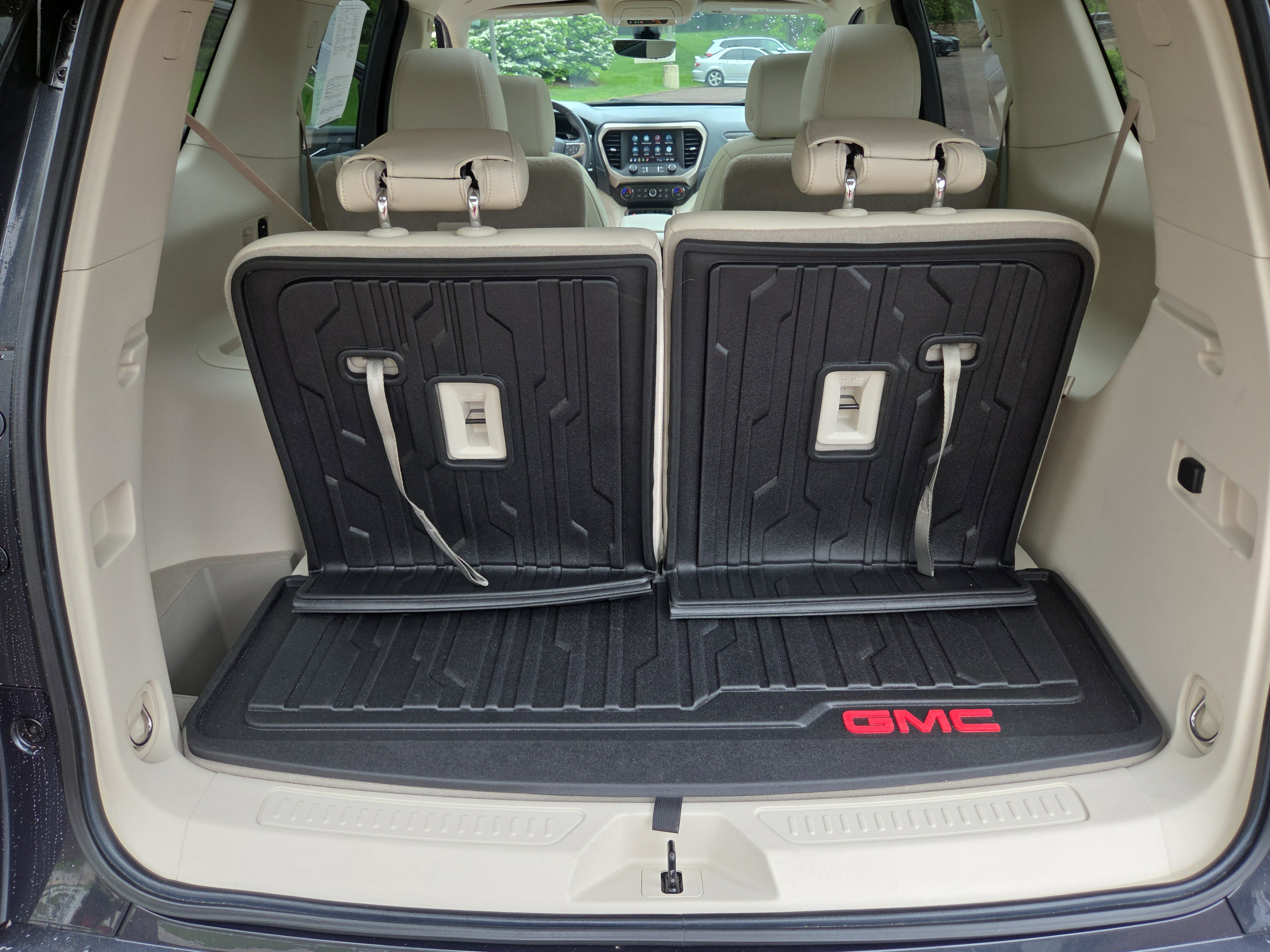 Used 2021 GMC Acadia Denali w/ Denali Ultimate Package AWD/4WD image 38