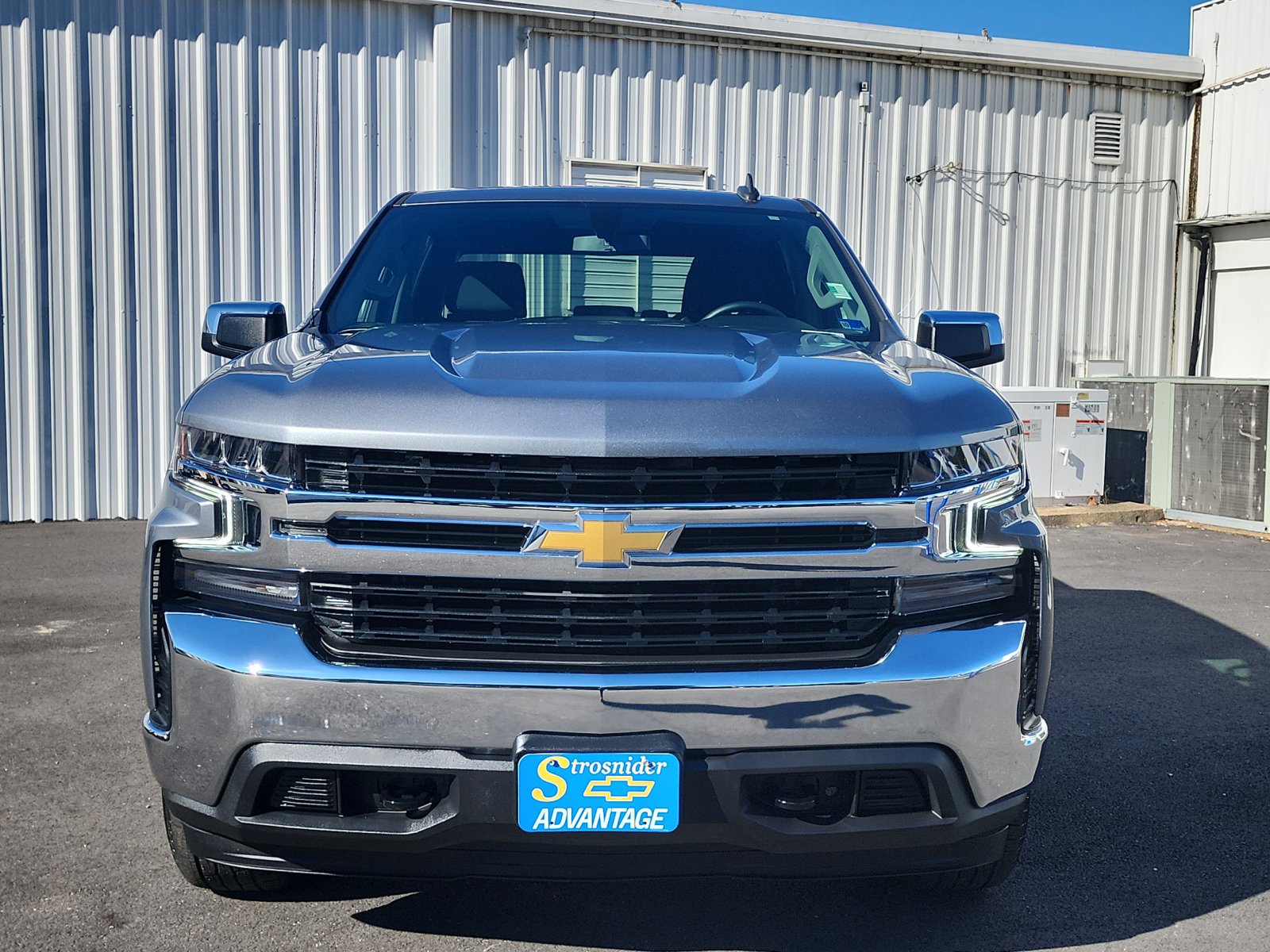 Used 2022 Chevrolet Silverado 1500 LT AWD/4WD image 8