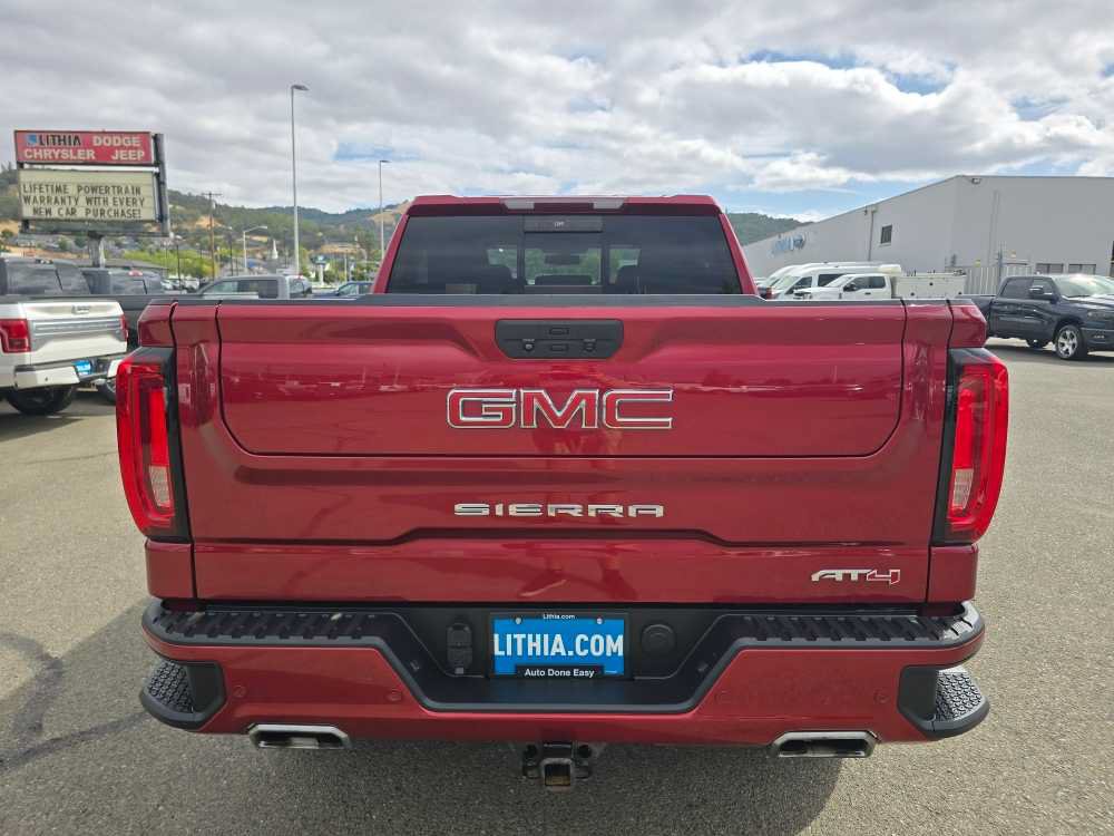 Used 2020 GMC Sierra 1500 AT4 w/ AT4 Premium Package AWD/4WD image 4