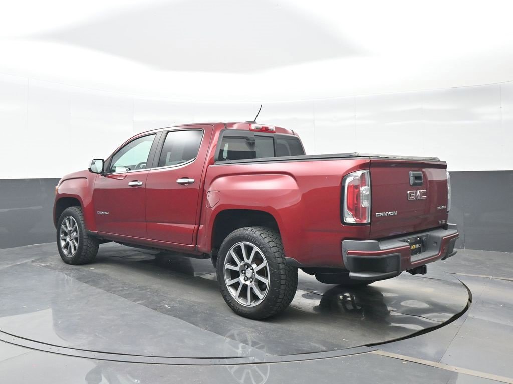 Used 2019 GMC Canyon Denali image 4