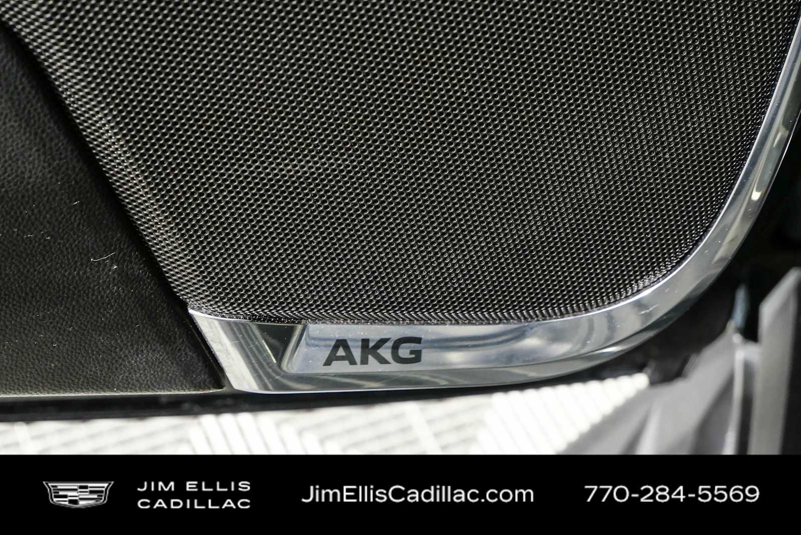Used 2021 Cadillac Escalade Luxury RWD image 7