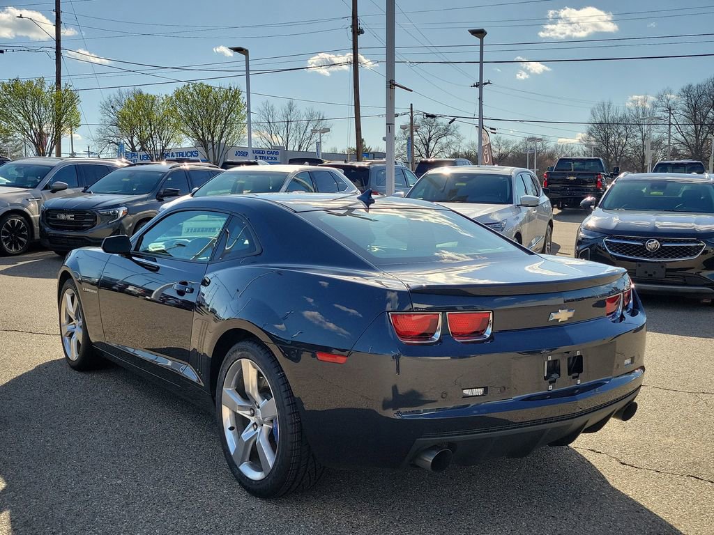 Used 2013 Chevrolet Camaro SS image 3