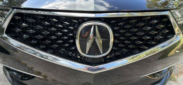 Used 2018 Acura TLX w/ Technology Package FWD image 6