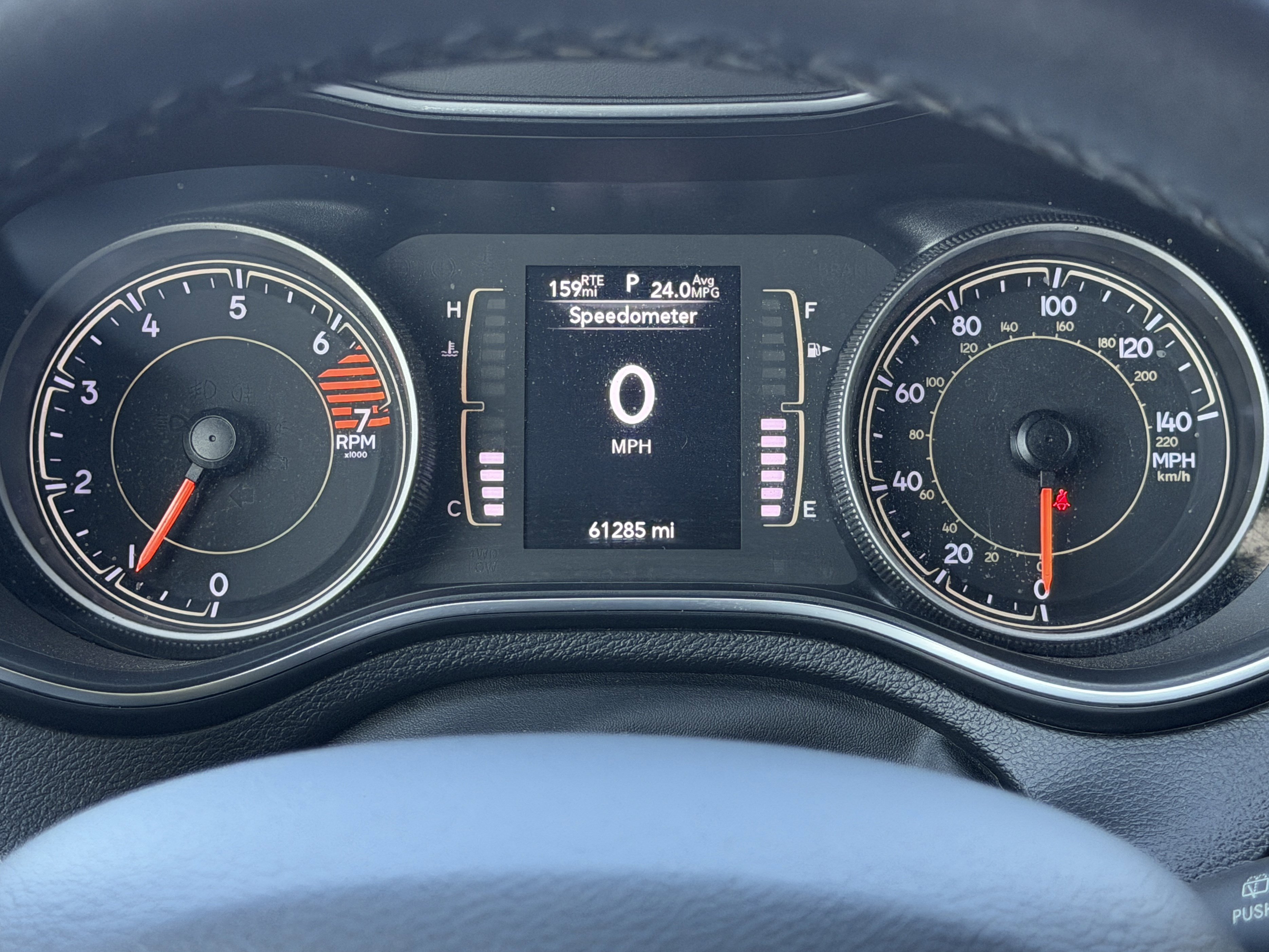 Used 2019 Jeep Cherokee Latitude Plus image 33