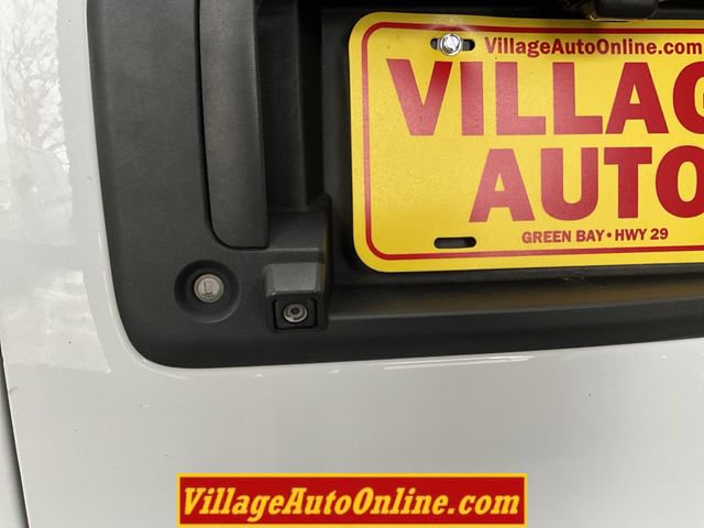 Used 2018 Chevrolet Express 2500 w/ Driver Convenience Package image 26