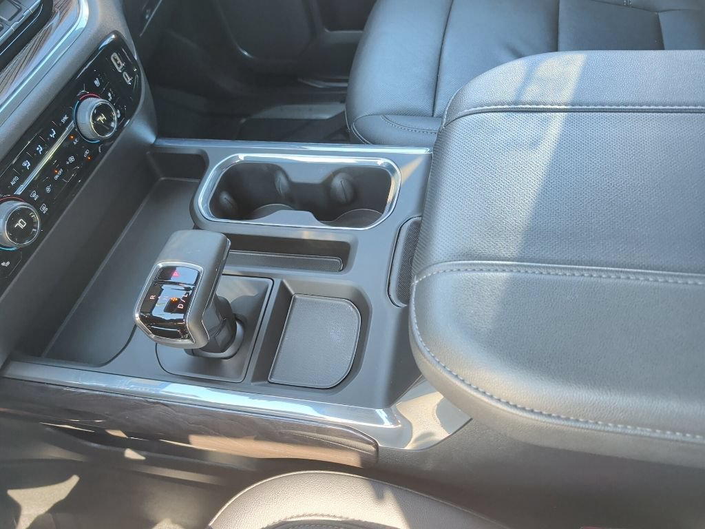 Used 2023 Chevrolet Silverado 1500 LTZ AWD/4WD image 25