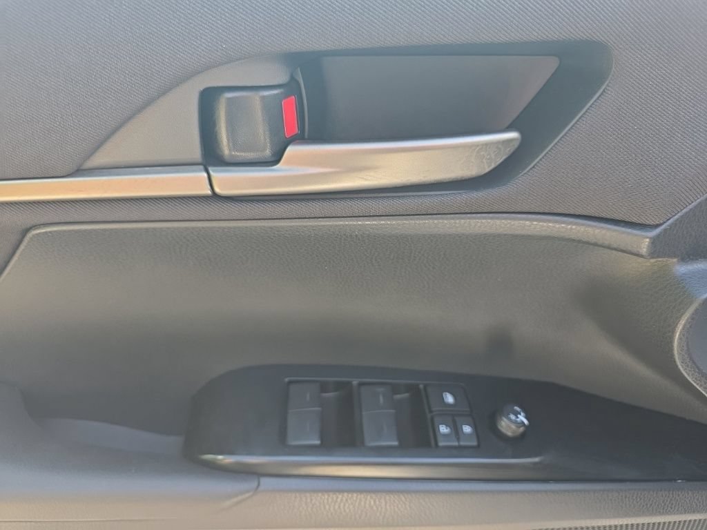 Used 2026 Toyota Camry LE FWD image 19