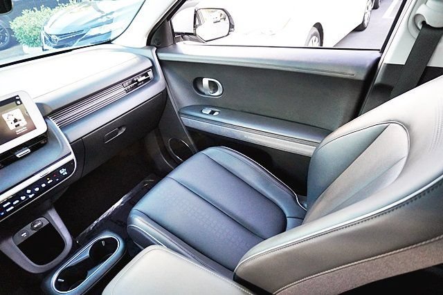 Used 2024 Hyundai Ioniq 5 Limited RWD image 34