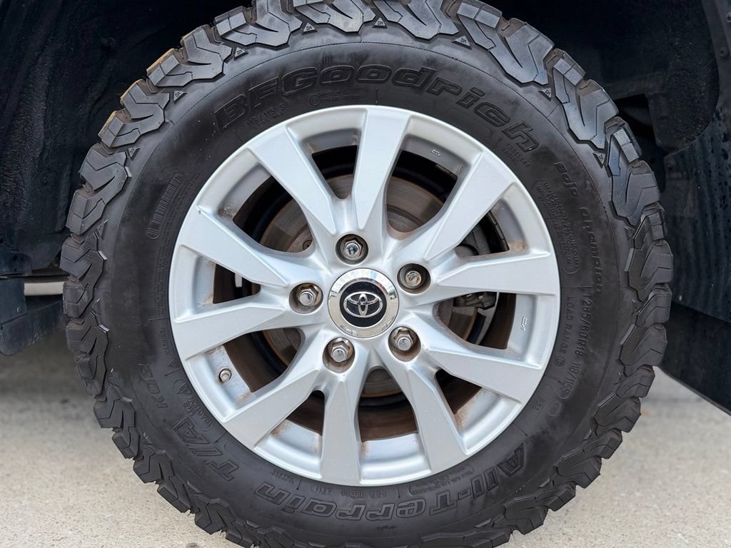 Used 2019 Toyota Land Cruiser AWD/4WD image 10