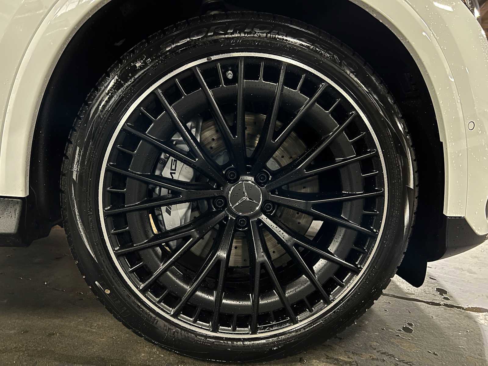 New 2026 Mercedes-Benz GLC 43 AMG 4MATIC image 9