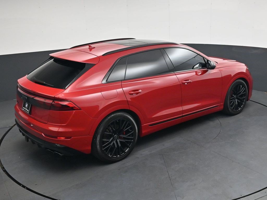 Used 2024 Audi SQ8 Prestige AWD/4WD image 23