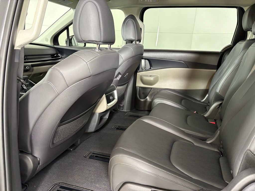 New 2026 Kia Carnival image 37
