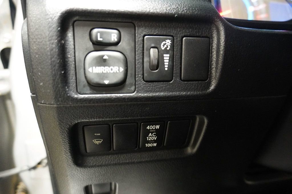 Used 2018 Toyota 4Runner SR5 Premium image 14