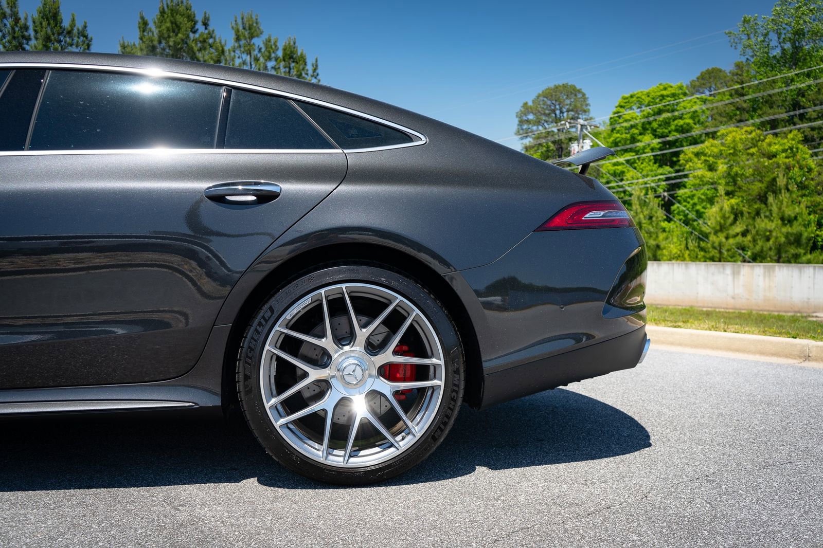 Used 2022 Mercedes-Benz AMG GT 43 image 15
