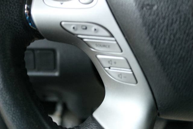 Used 2018 Nissan Murano SV AWD/4WD image 16