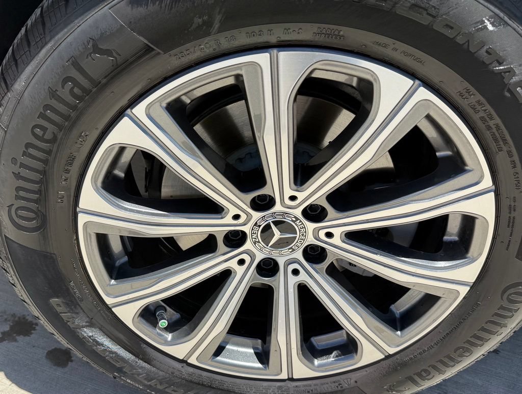 Used 2026 Mercedes-Benz GLC 300 4MATIC image 10