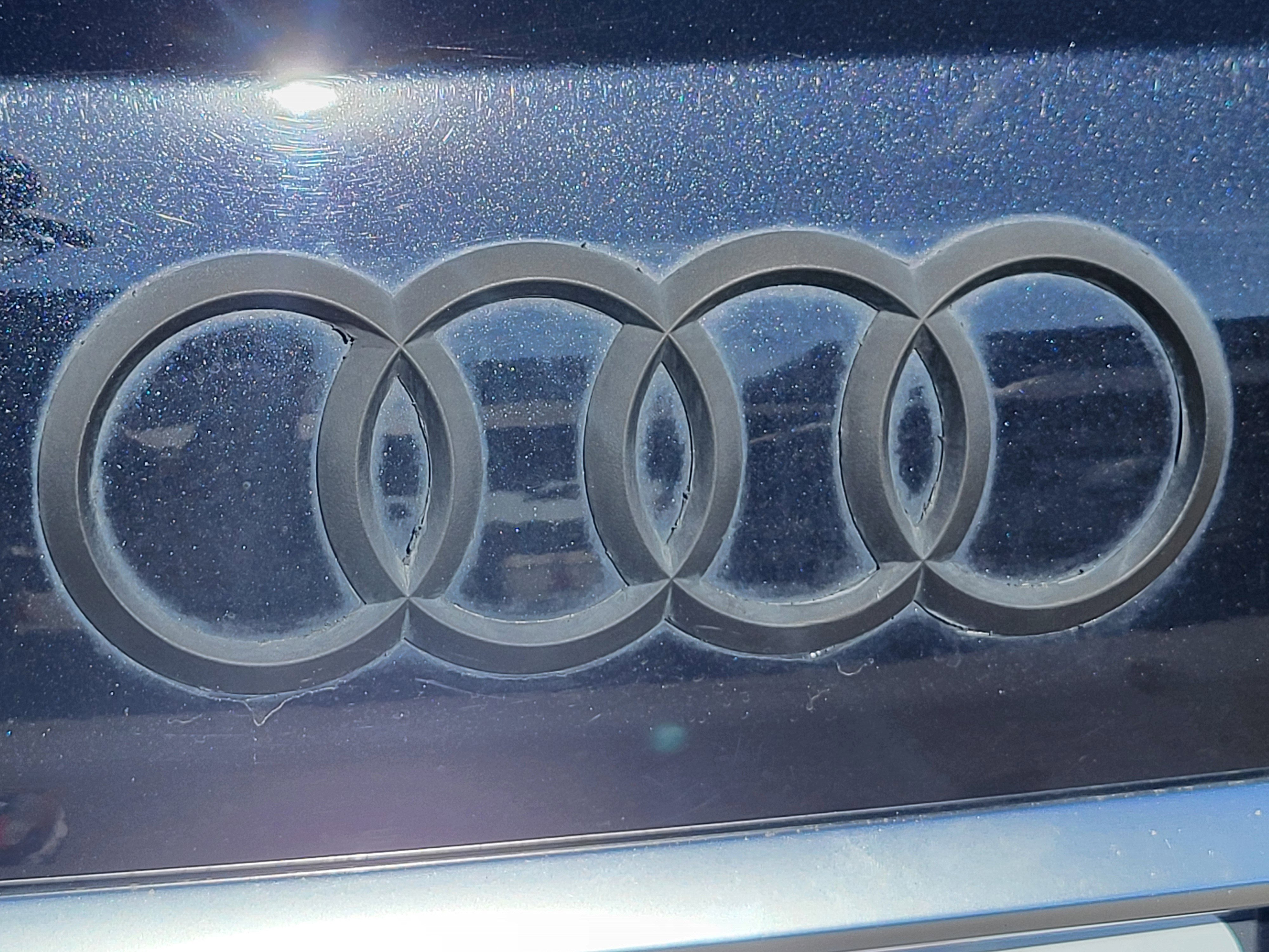 Used 2020 Audi Q7 3.0T Premium Plus w/ Premium Plus Package AWD/4WD image 11