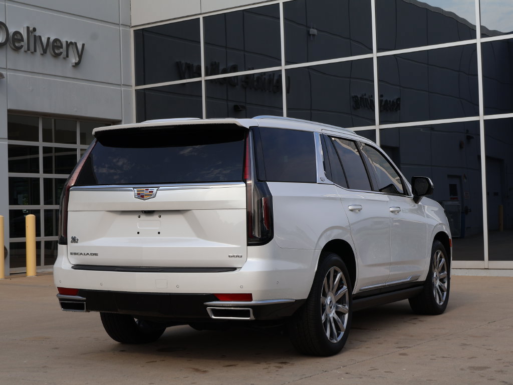 Used 2021 Cadillac Escalade Premium Luxury Platinum w/ Heavy-Duty Trailer Package AWD/4WD image 7