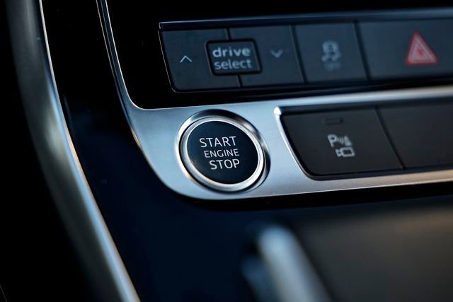 Used 2025 Audi Q7 3.0T Premium Plus image 41