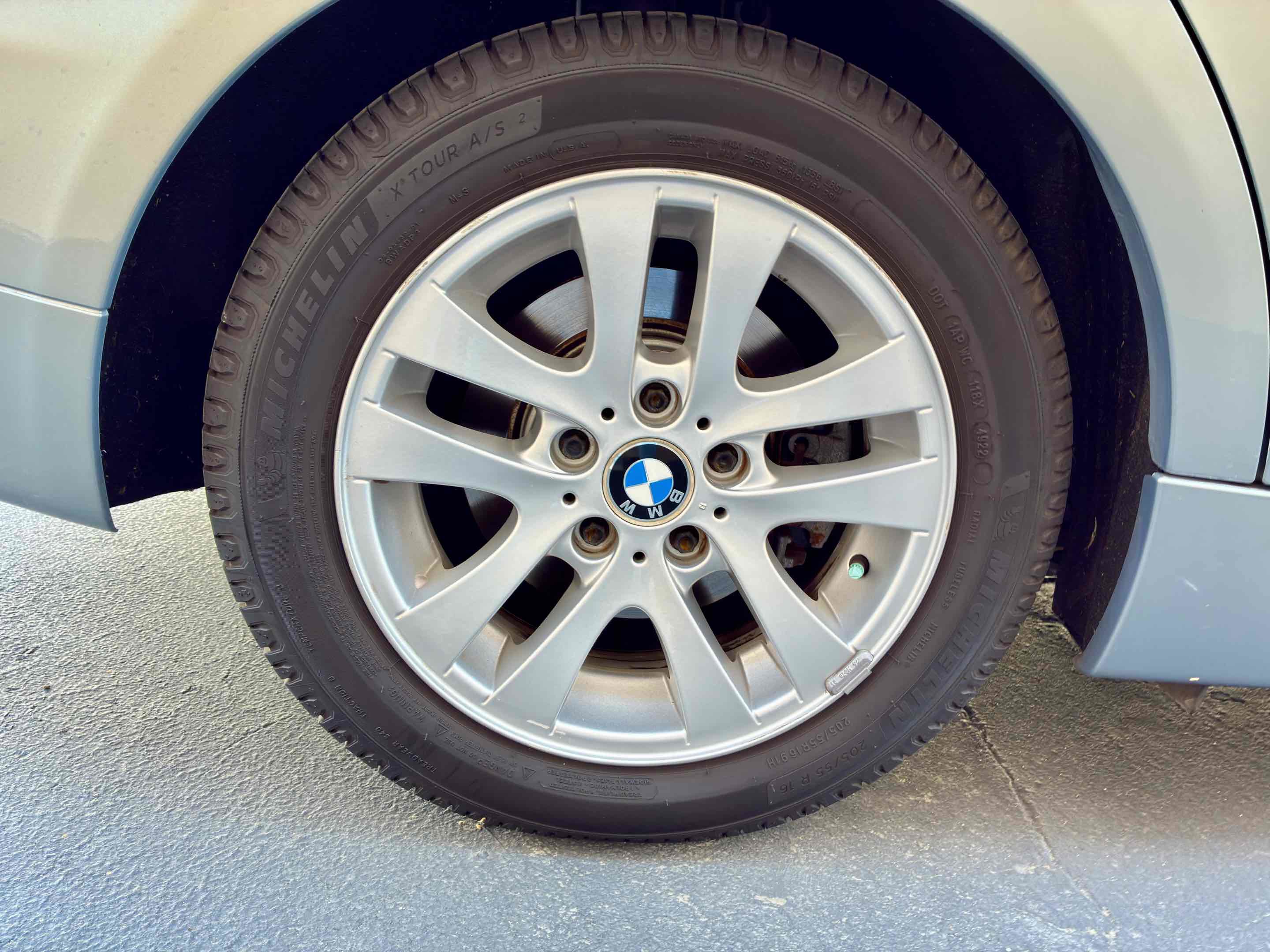 Used 2007 BMW 328i Wagon RWD image 14